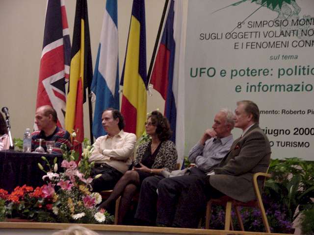 smuf29.jpg (40042 byte)