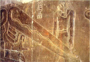dendera1.jpg (78574 byte)