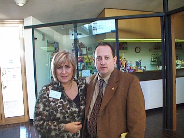 ufx36.jpg (52962 byte)